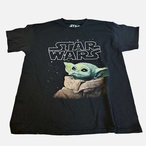 Baby Yoda The Child tshirt boys size large